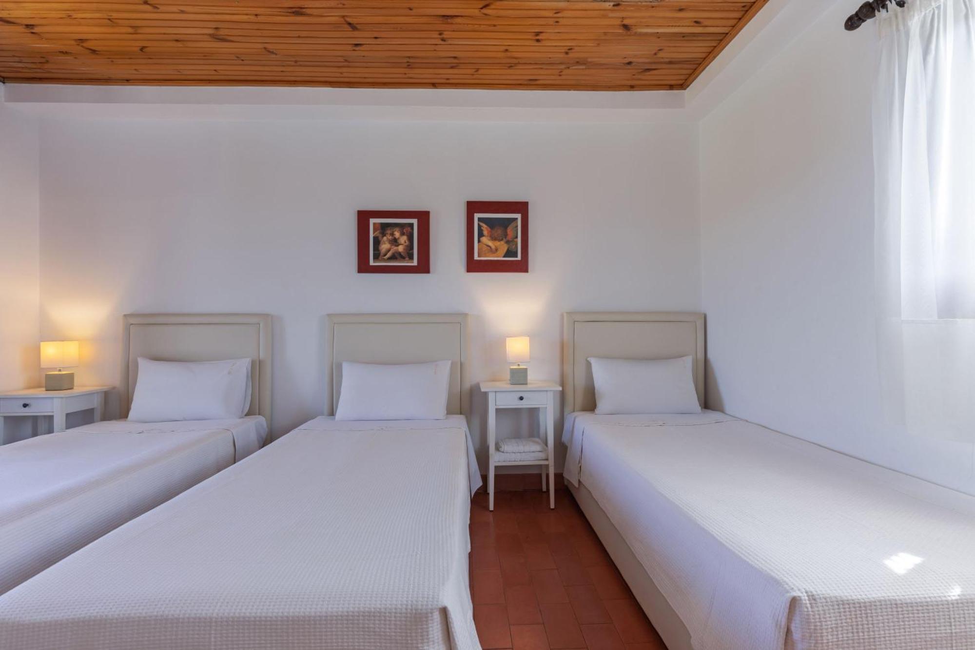 Vila Lola - 3 Bedrooms & Private Pool Lithakia (Zakynthos)