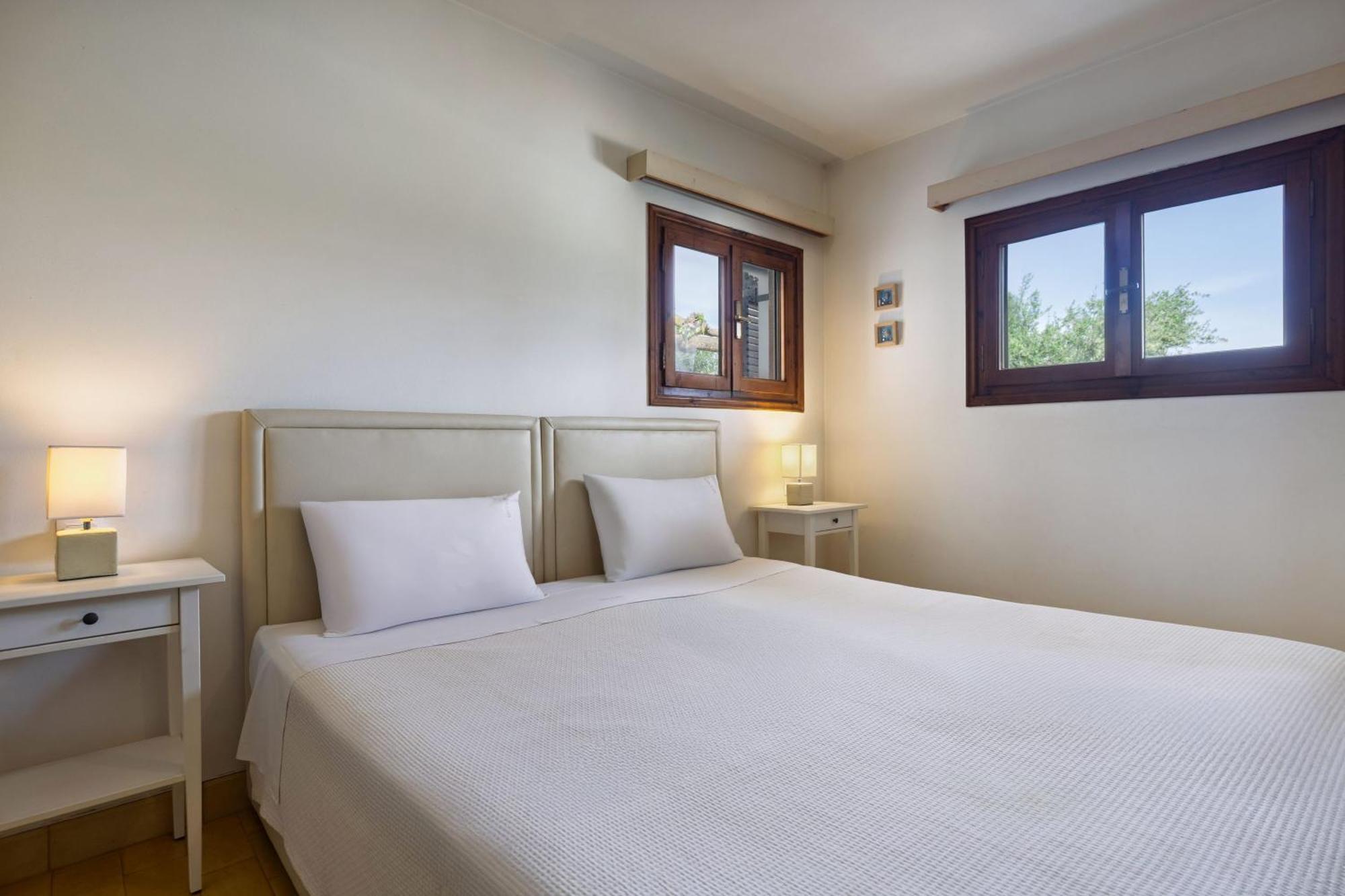 Lola - 3 Bedrooms & Private Pool * Lithakia (Zakynthos)